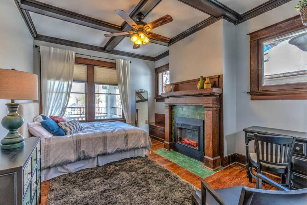 Classic Woodwork And Details In 1912 Colonial MemphisMemphis  Kültér fotó